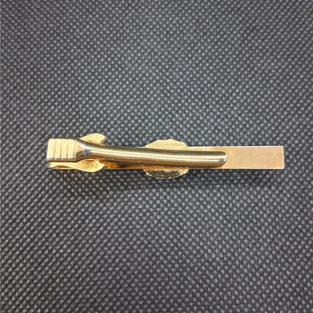 Vintage Gold Tone Tie Clip Clasp Textured Surface w/ Faux Onyx Cabochon